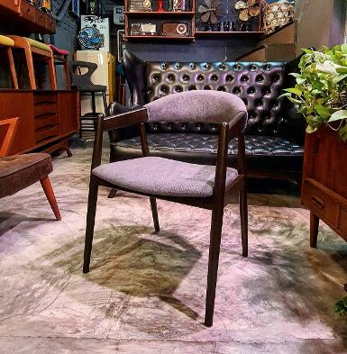 เก้าอี้แต่งร้าน Scandinavian Desing Mid Century Modren Style รุ่น V4 Kik Klom